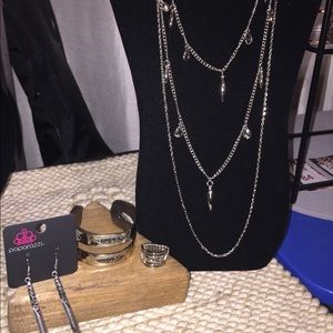 Necklace / Bracelet / Earrings / Ring Set